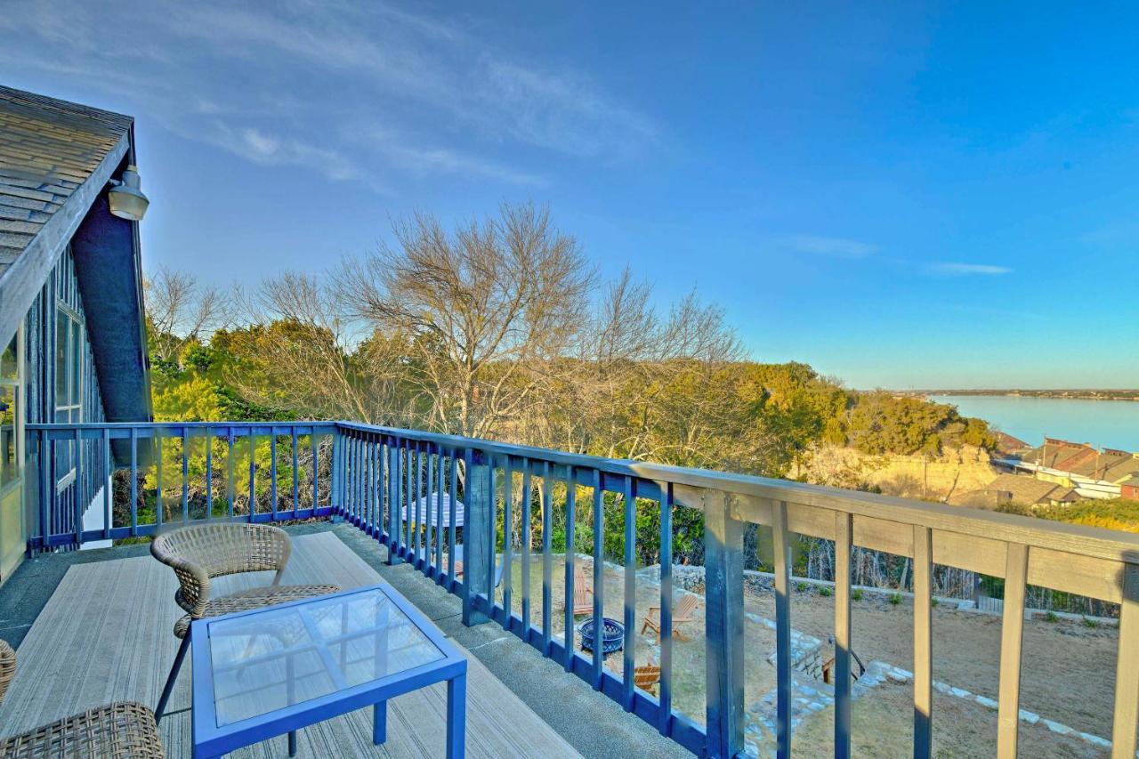 Chic Lakefront Granbury Getaway With Private Dock! Exterior photo