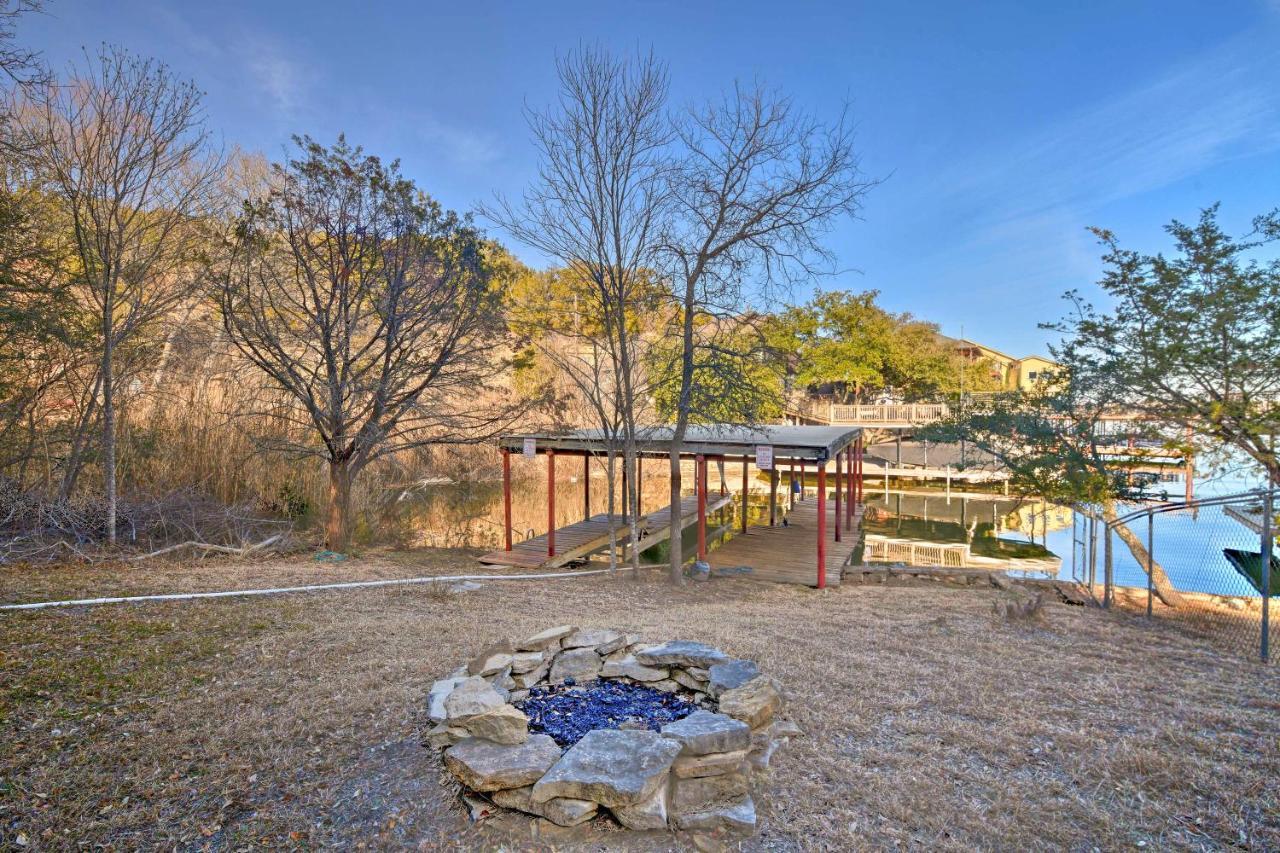 Chic Lakefront Granbury Getaway With Private Dock! Exterior photo